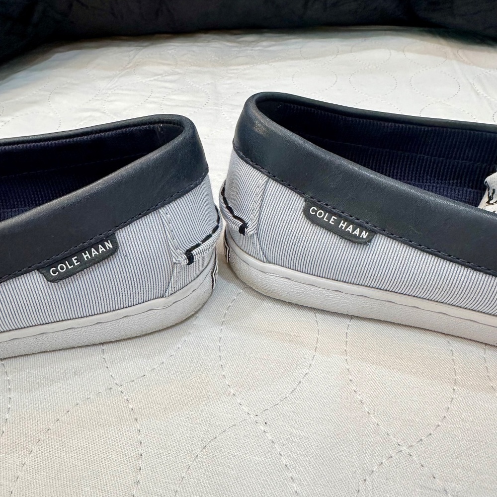 Cole Haan boat shoes 9 - Picture 4 of 8